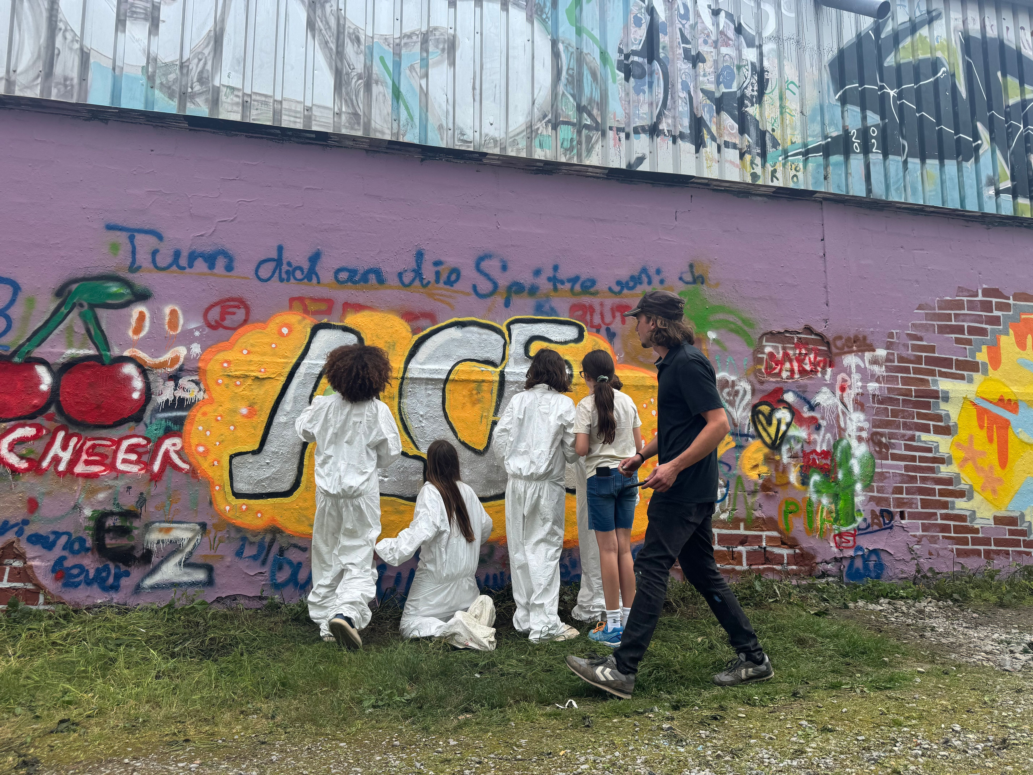 Gemeinsamer Graffiti-Workshop mit Enrico von mal was anderes .vip