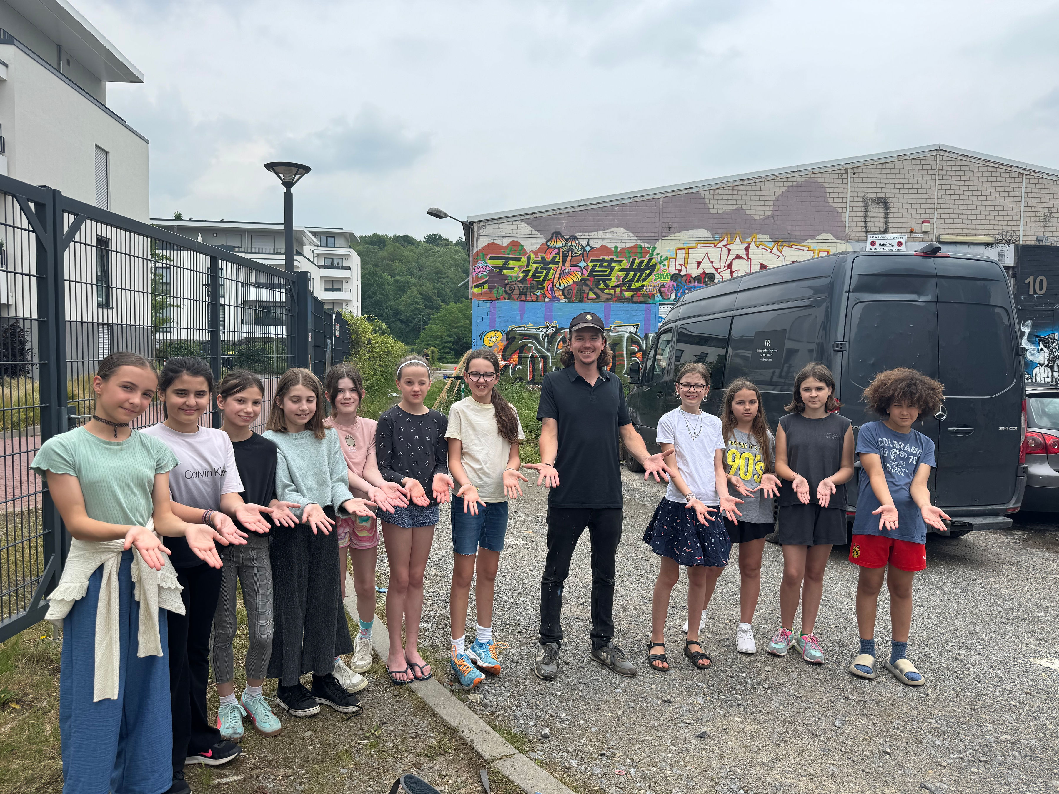 Gemeinsamer Graffiti-Workshop mit Enrico von mal was anderes .vip