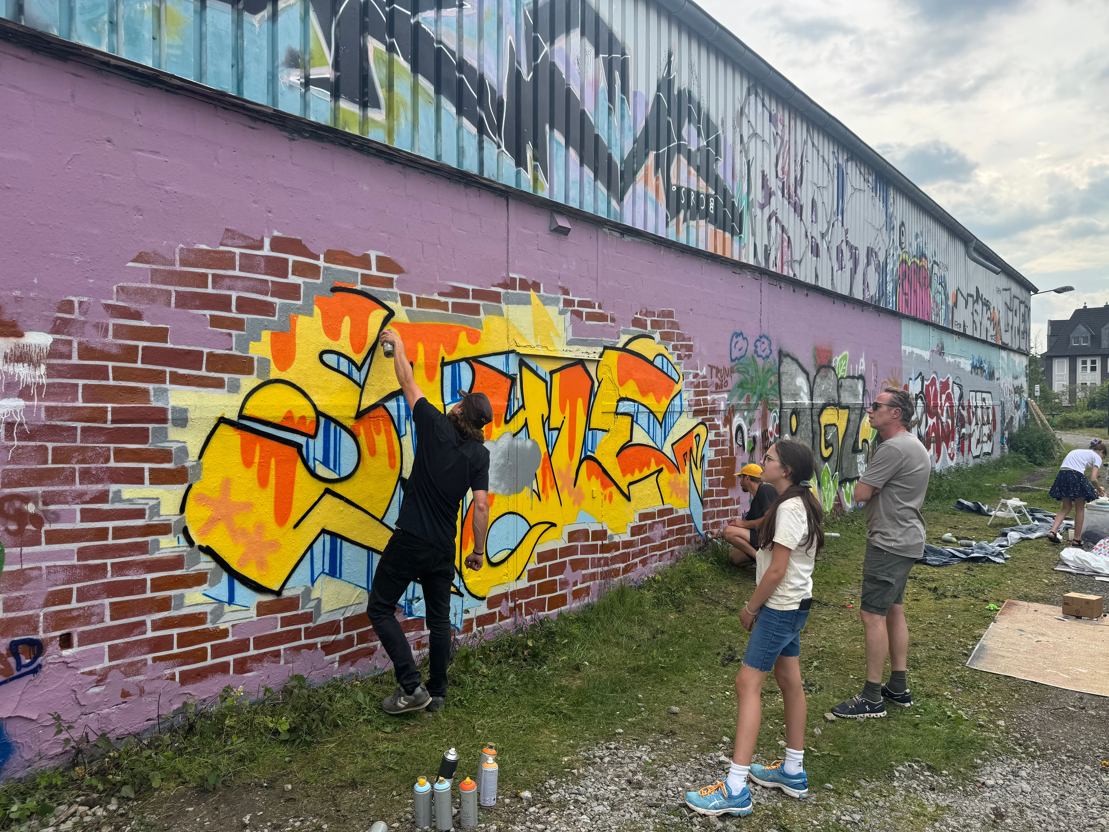 Gemeinsamer Graffiti-Workshop mit Enrico von mal was anderes .vip
